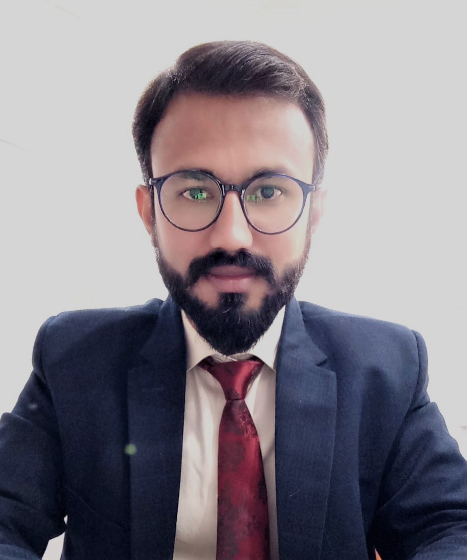 Dr. Muneeb Khan